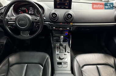 Седан Audi A3 2014 в 