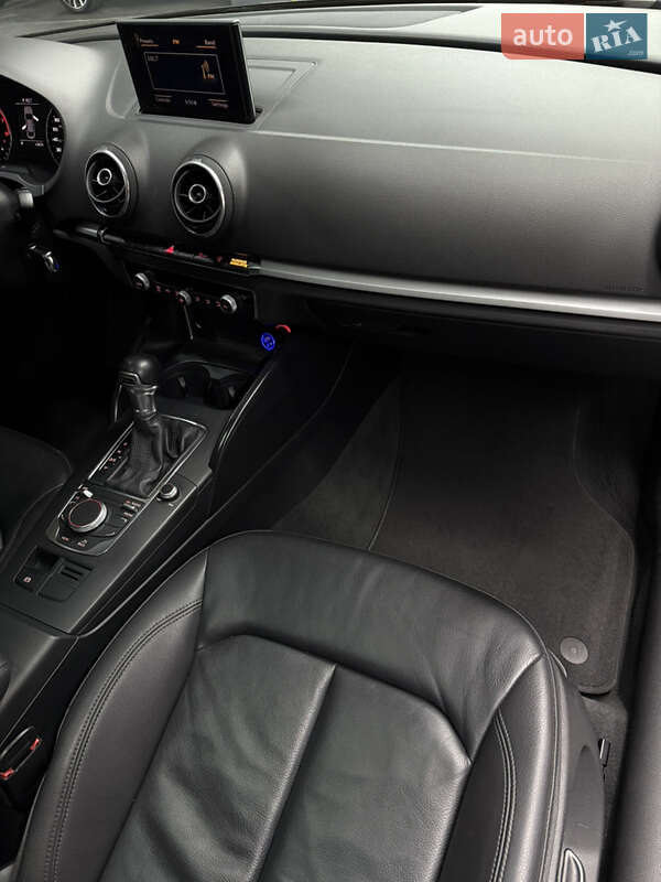 Седан Audi A3 2014 в Одессе