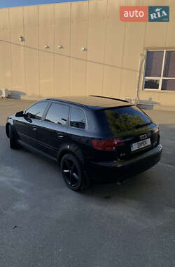 Хэтчбек Audi A3 2006 в 
