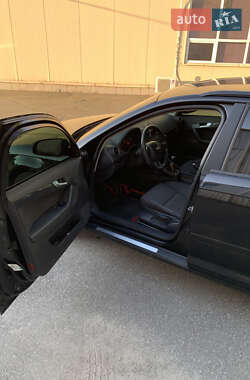 Хэтчбек Audi A3 2006 в 
