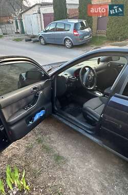 Хэтчбек Audi A3 2003 в 