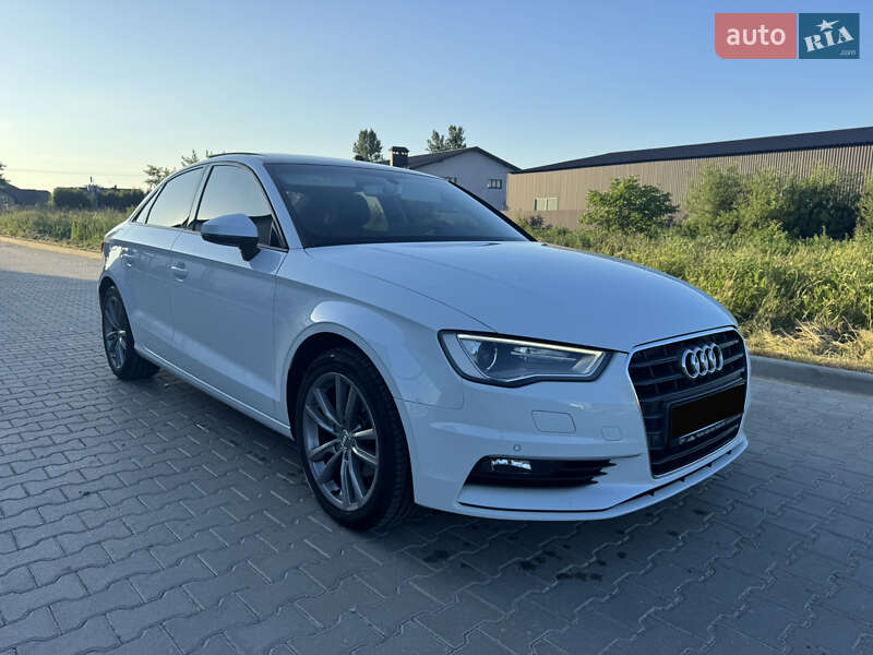 Седан Audi A3 2016 в Ровно фото 2 Седан Audi A3 2016 в Ровно