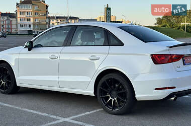 Седан Audi A3 2015 в 