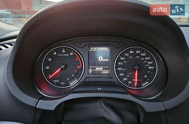 Седан Audi A3 2016 в 