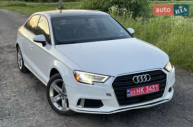 Седан Audi A3 2018 в 
