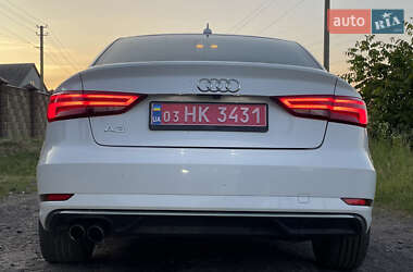Седан Audi A3 2018 в 