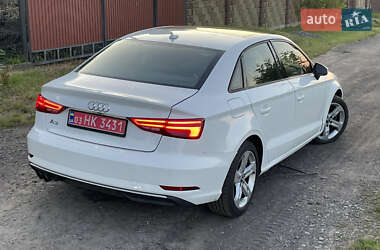Седан Audi A3 2018 в 