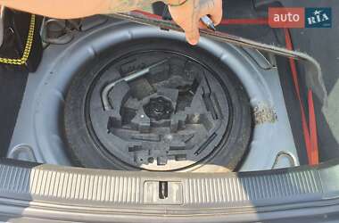 Хэтчбек Audi A3 2004 в 