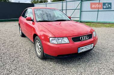 Хэтчбек Audi A3 1999 в 
