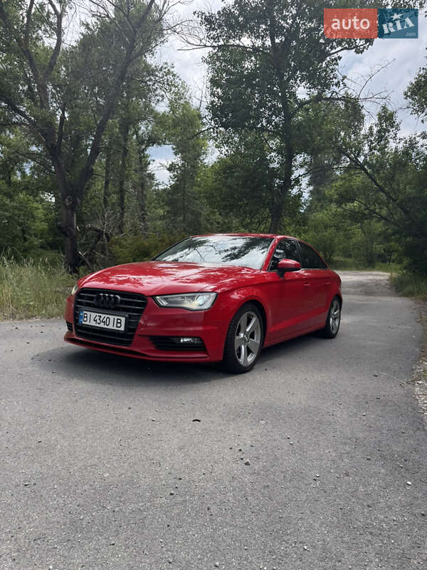 Седан Audi A3 2013 в 