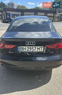 Седан Audi A3 2016 в 