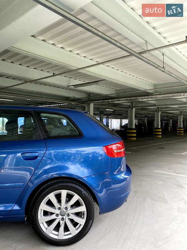 Хэтчбек Audi A3 2008 в Киеве