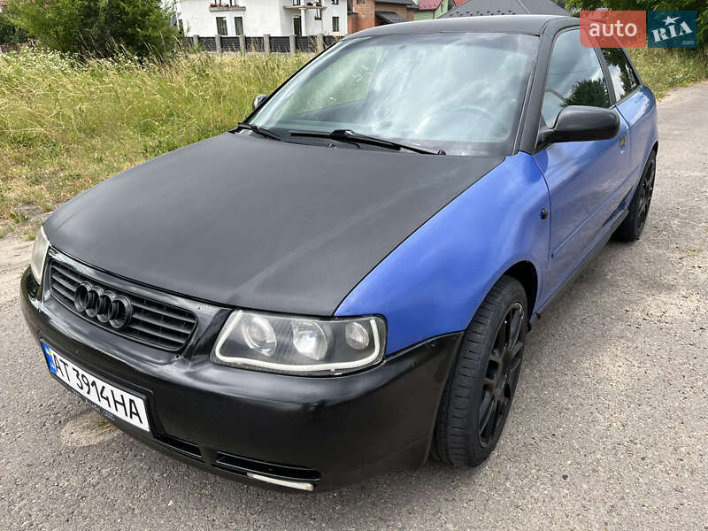 Хэтчбек Audi A3 1998 в Городке