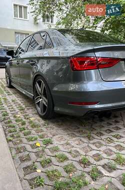 Седан Audi A3 2015 в 