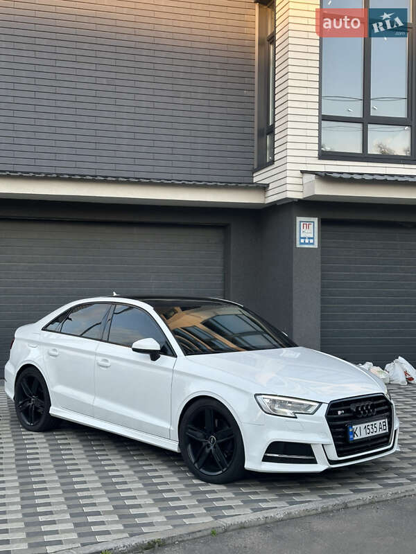 Седан Audi A3 2016 в Белой Церкви