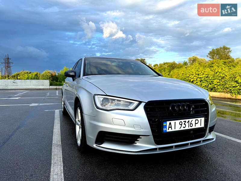 Седан Audi A3 2014 в Ирпене