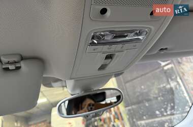 Хетчбек Audi A3 2015 в 