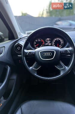 Седан Audi A3 2016 в 
