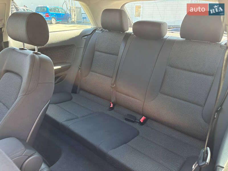 Хэтчбек Audi A3 2003 в Луцке