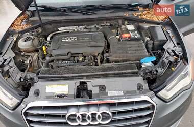 Седан Audi A3 2015 в 