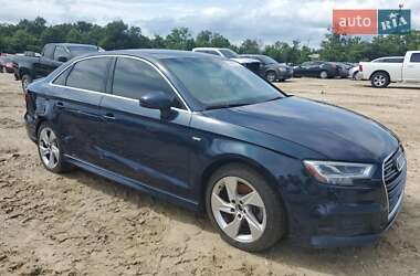 Седан Audi A3 2018 в 