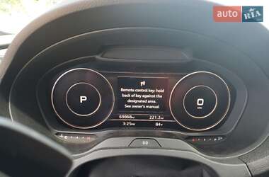 Седан Audi A3 2018 в 