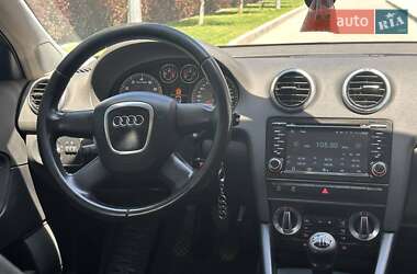 Хетчбек Audi A3 2011 в 