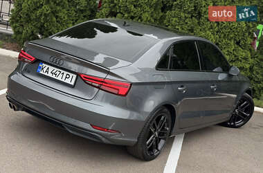Седан Audi A3 2019 в 