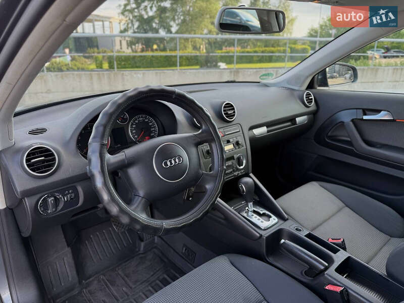 Хэтчбек Audi A3 2005 в Киеве