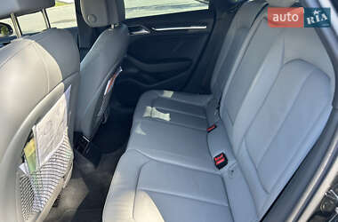 Седан Audi A3 2019 в 