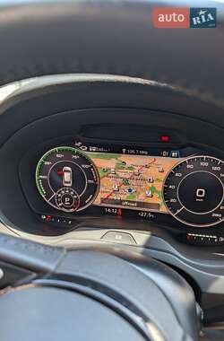 Хэтчбек Audi A3 2016 в 