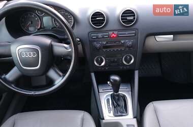 Хэтчбек Audi A3 2005 в 
