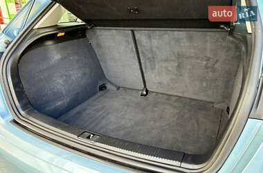 Хэтчбек Audi A3 2006 в 