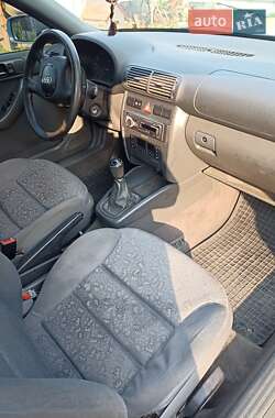 Хетчбек Audi A3 1999 в Богуславі