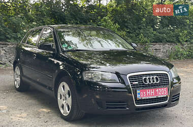 Хэтчбек Audi A3 2006 в 