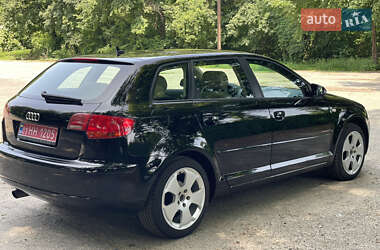 Хэтчбек Audi A3 2006 в 