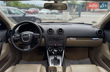Хэтчбек Audi A3 2005 в 
