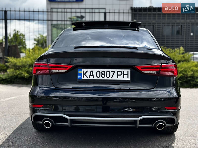 Седан Audi A3 2019 в Киеве