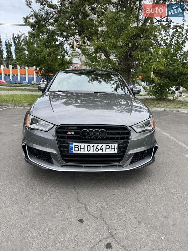 Седан Audi A3 2016 в Одессе