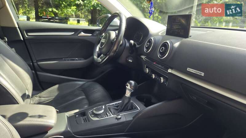 Седан Audi A3 2014 в Желтых Водах