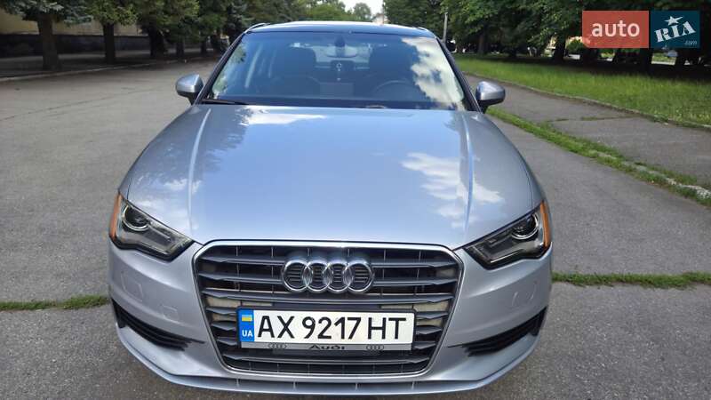 Седан Audi A3 2014 в Желтых Водах