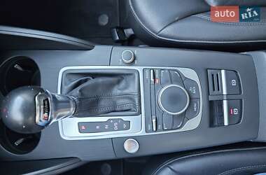 Седан Audi A3 2015 в 