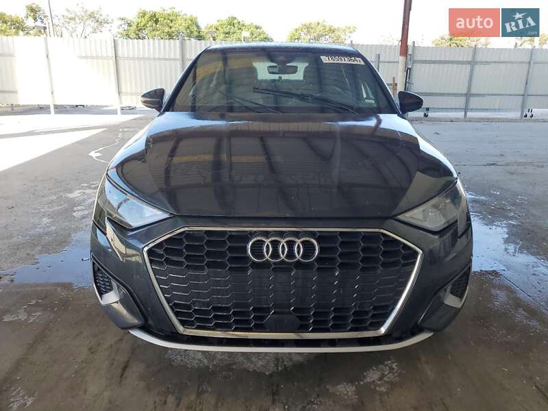 Седан Audi A3 2022 в Кропивницком