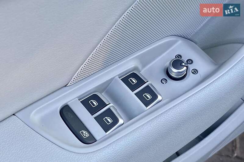 Седан Audi A3 2015 в Житомире