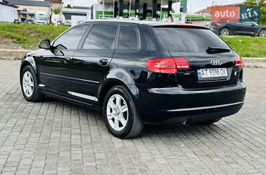 Хетчбек Audi A3 2010 в 