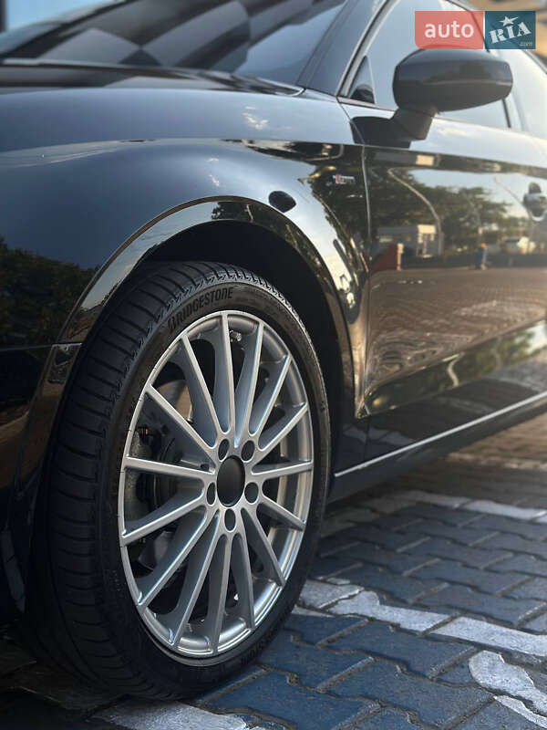 Седан Audi A3 2016 в Одессе