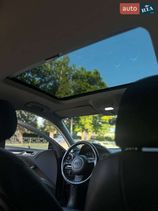 Седан Audi A3 2016 в Одессе