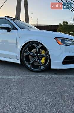 Седан Audi A3 2015 в 