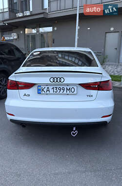 Седан Audi A3 2015 в 