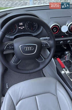 Седан Audi A3 2015 в 